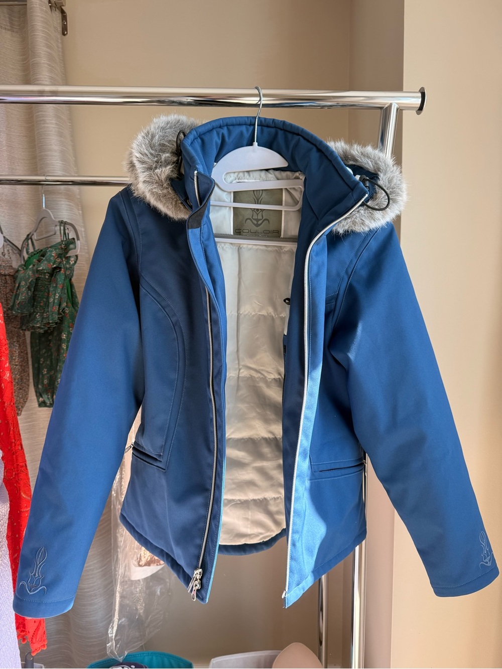 Vintage Couloir Luxury Ski Jacket - Faux Fur Hood - MINT Size XS